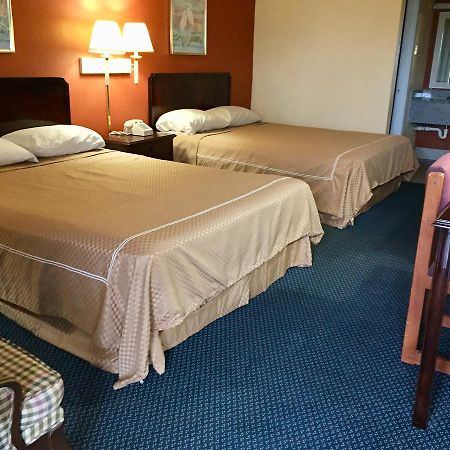 Executive Inn テクサーカナ エクステリア 写真