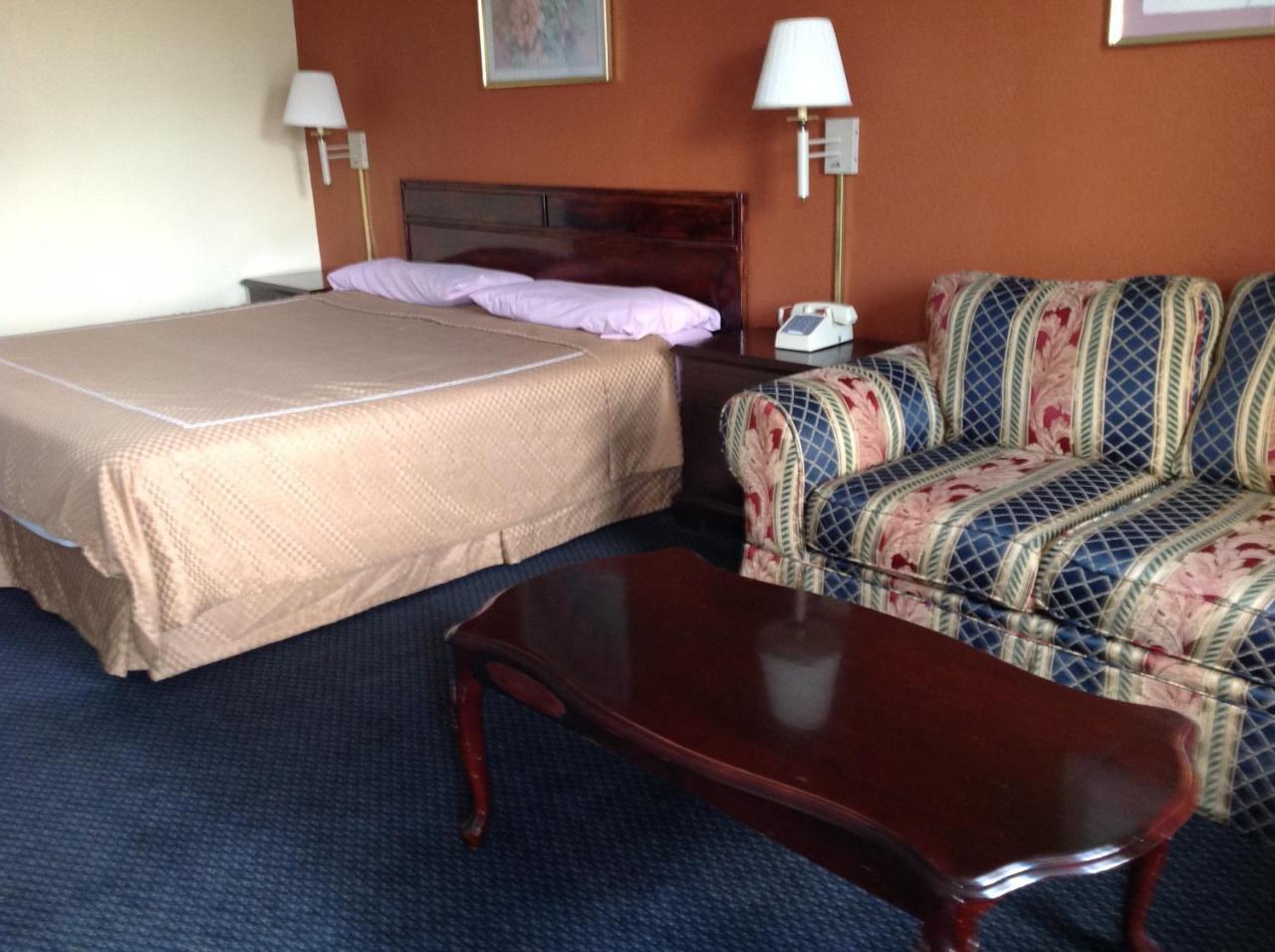Executive Inn テクサーカナ エクステリア 写真