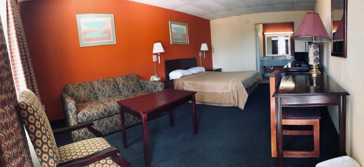 Executive Inn テクサーカナ エクステリア 写真